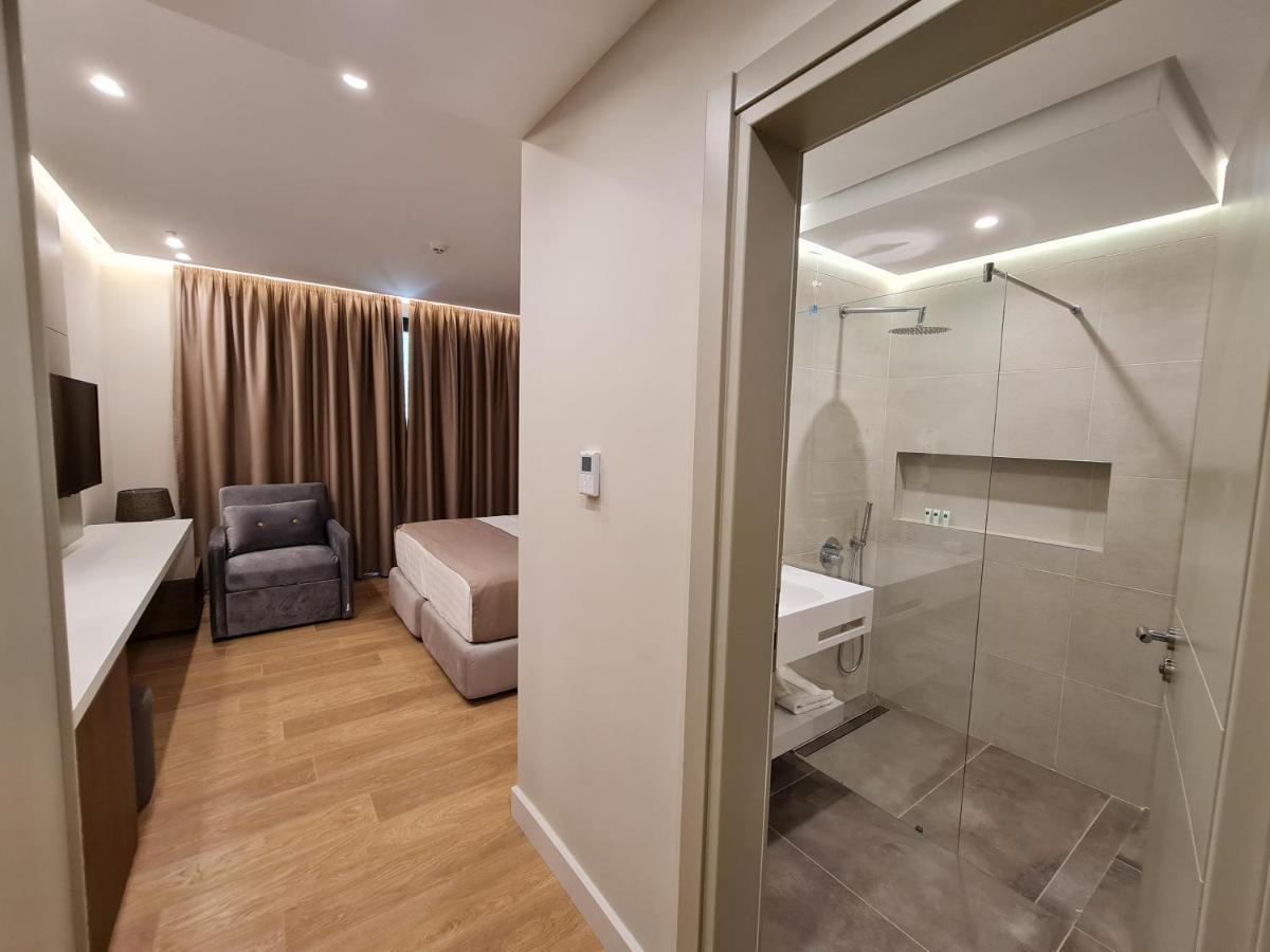 Hotel Aross Kanine المظهر الخارجي الصورة