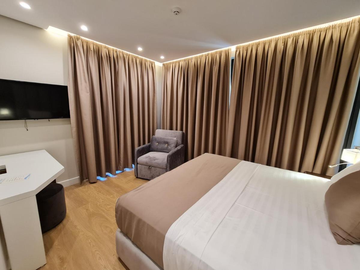 Hotel Aross Kanine المظهر الخارجي الصورة